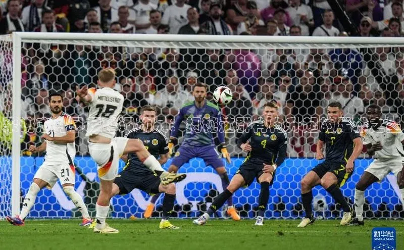 星空·体育中国官方网哇咔哇咔文化采访志丹县足球运动员：揭秘这群冉冉升起的足球之星